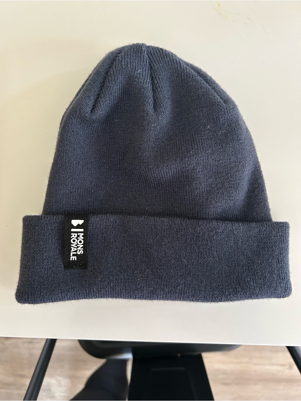 MONS ROYALE Beanie, designed in New Zealand. 50% Merino Wool. OS. Like new